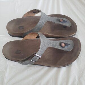 Unisex Womens 9–9.5 ~ Mens 7-7.5 Suede Platform Contoured Thong Sandals